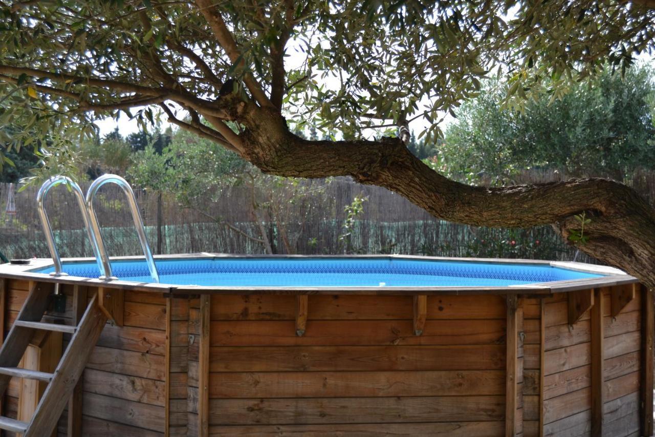 Juste Derriere Chez Nous Villa Boulbon ภายนอก รูปภาพ