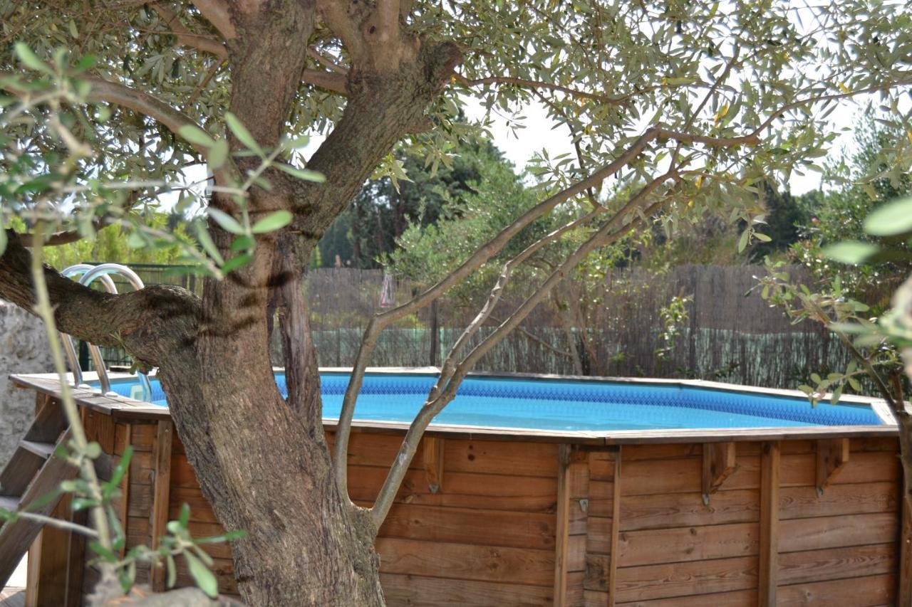 Juste Derriere Chez Nous Villa Boulbon ภายนอก รูปภาพ